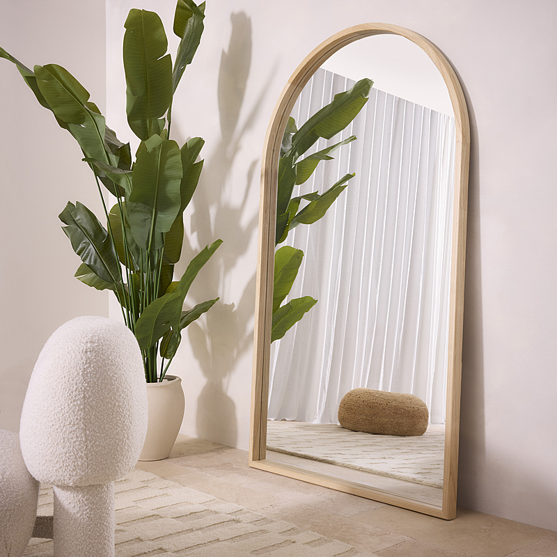 SOLENE Floor Mirror