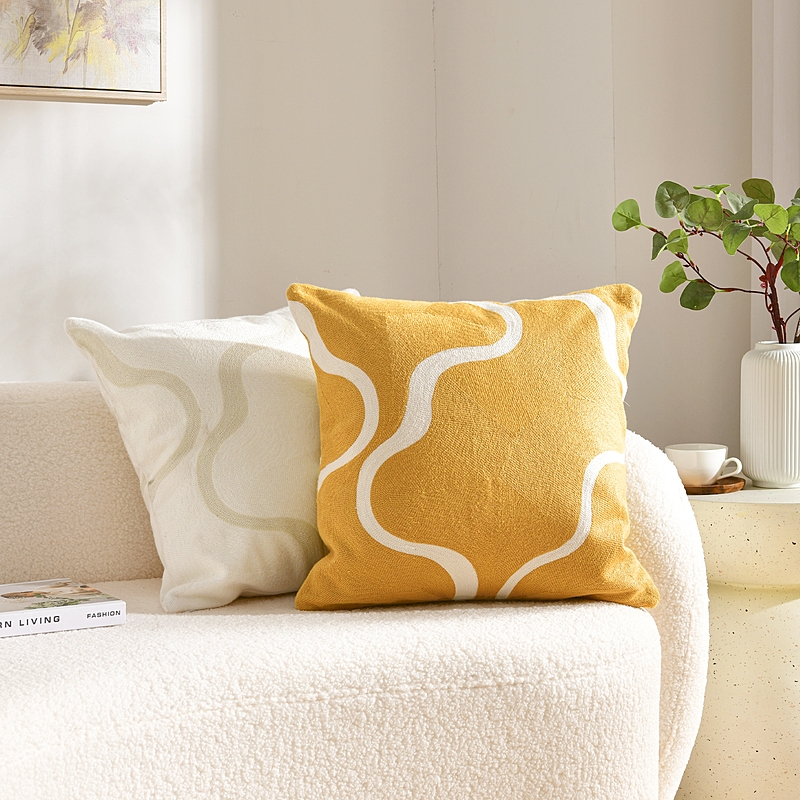 LOUISE Cushion 7 LOUISE Cushion