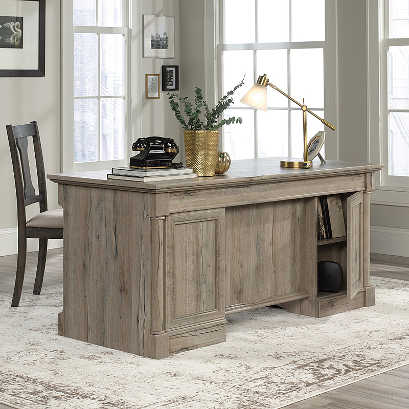 JOHANNE Desk 13 JOHANNE Desk